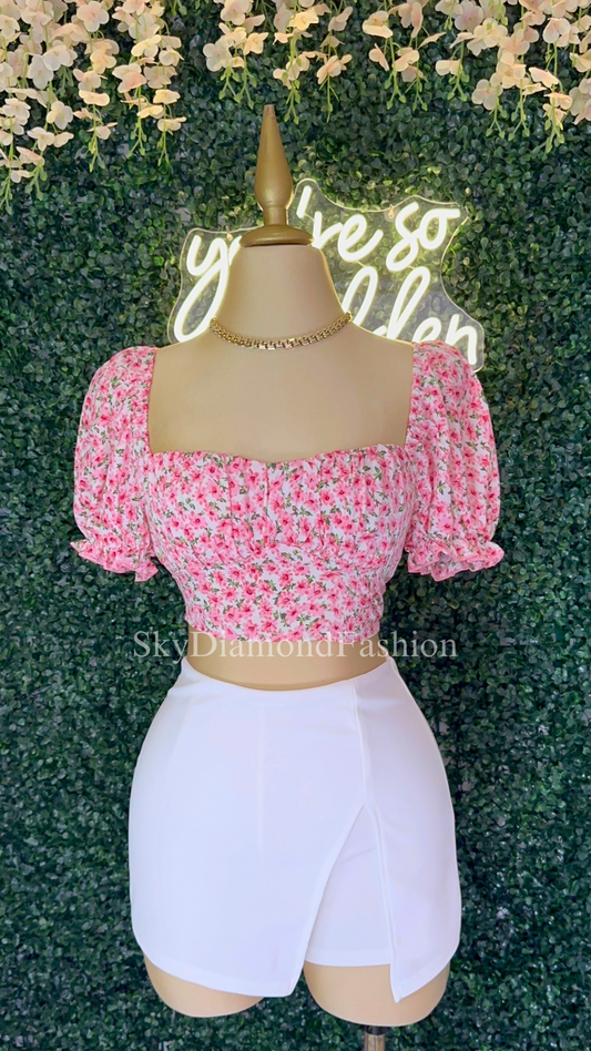 pink top