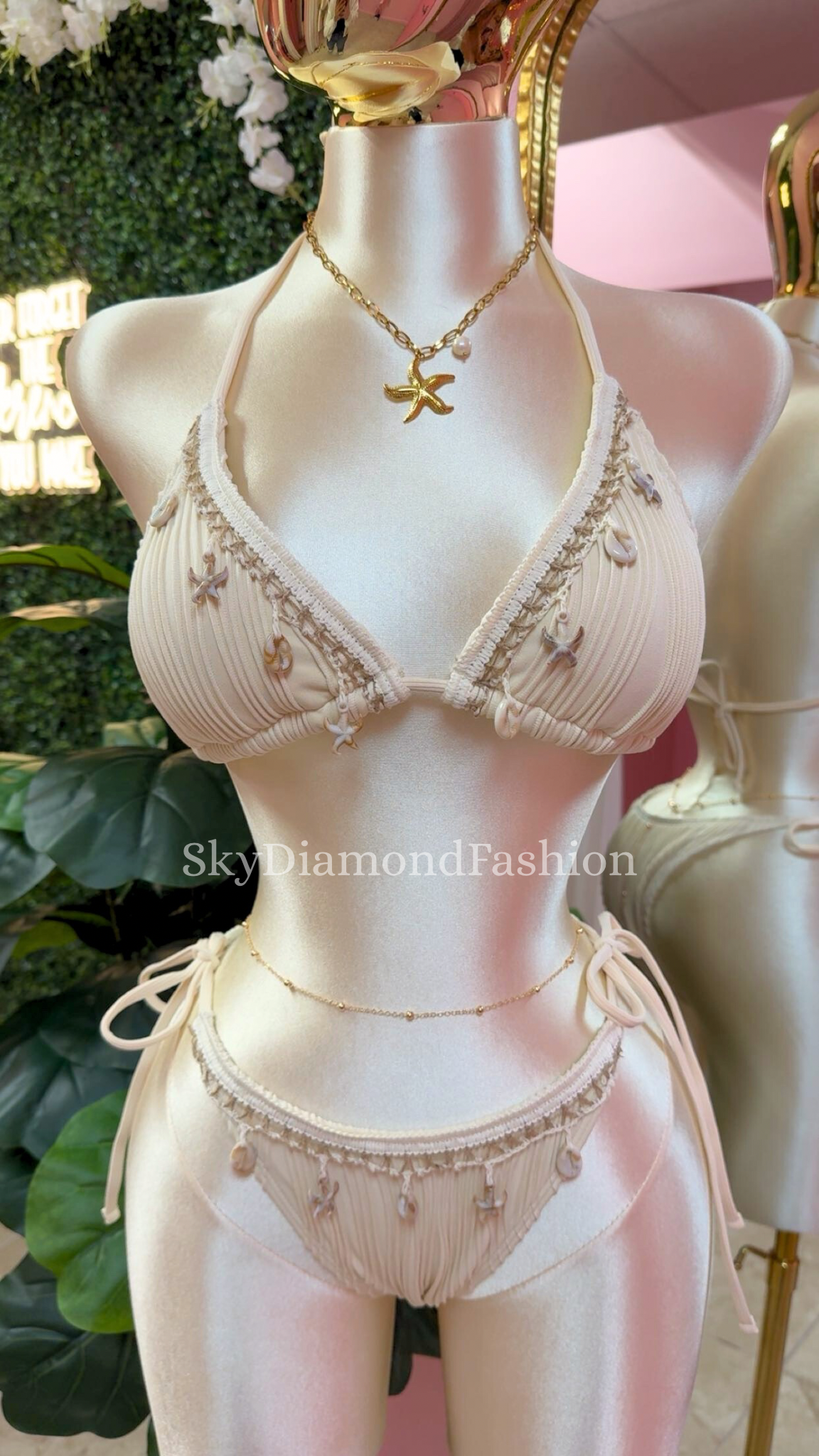 RESTOCK👙                       2pc Charms apricot bikini