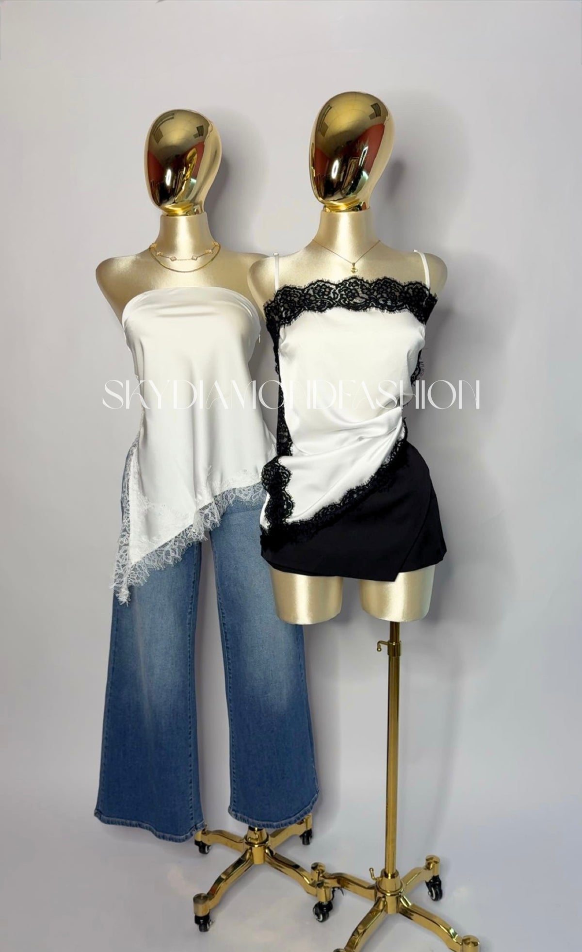Ivory lace tube top 🤍