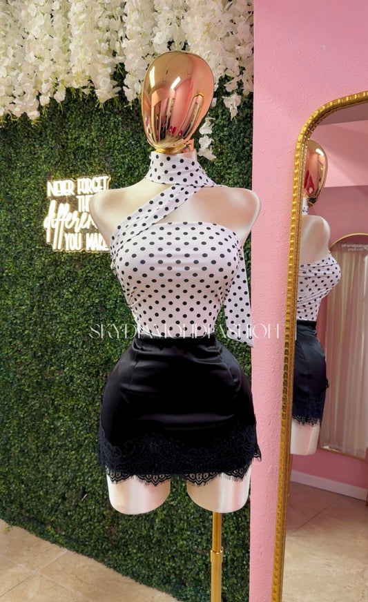 Black lace satin skirt (restock)